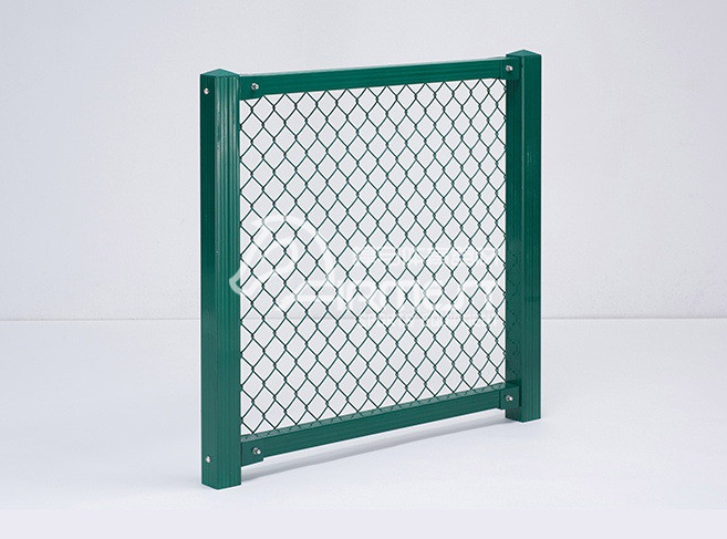 產(chǎn)品描述 默認為4米與6米高價(jià)格，高度可任意定制，具體價(jià)格請咨詢(xún)客服  1、管材材質(zhì)：立桿與橫桿采用鋁合金型材，厚薄標準，管內含有獨家定制加強筋，大大提升管材強度，具備優(yōu)質(zhì)的防腐防銹能力，表面工藝采用